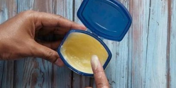 تصویر 4 از خرید و قیمت وازلین اصل خارجی + فروش صادراتی